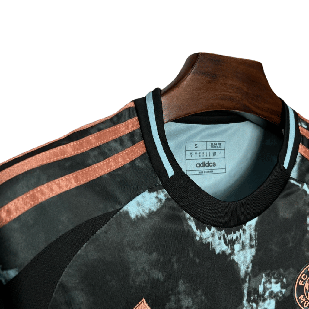 Camisa Bayern Munich 24/25